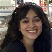 Profesora de apoyo escolar especializada en clases presenciales